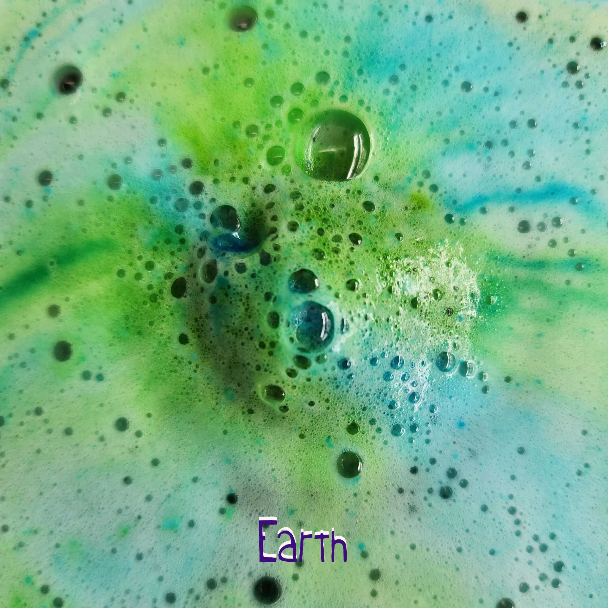 Loot Toy Galaxy Bubbling Bath Bombs